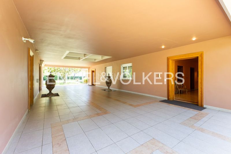 Foto f2737e17-f05f-4573-aca6-cb7d7618b95b. Rent semi detached house with heating parking pool in Oropesa del Mar