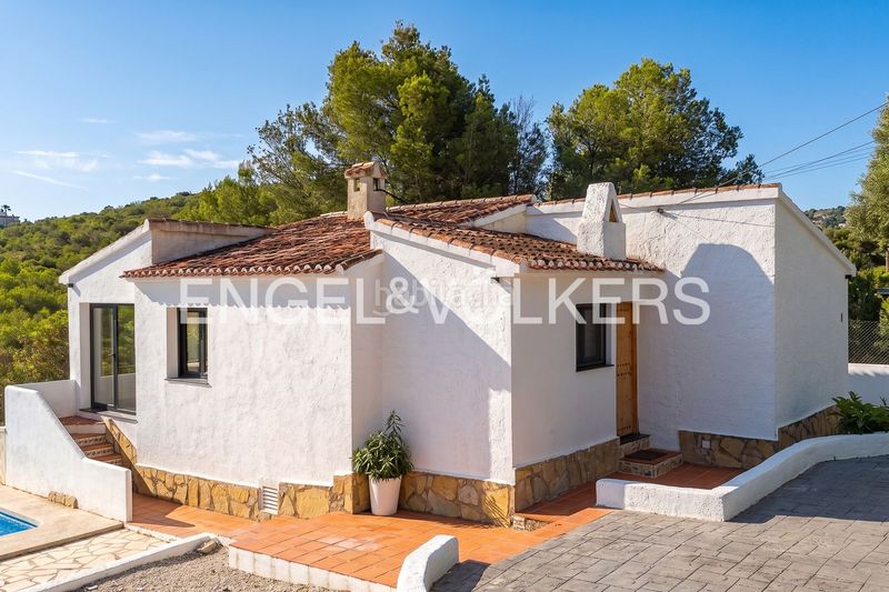 Foto 153d0bdd-a136-4506-afb1-ea80c07a54c4. Casa amb calefacció aparcament piscina a Cap Martí - El Tossalet - Pinomar Xàbia