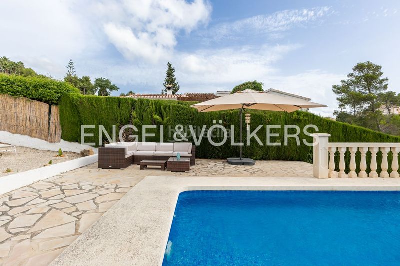 Foto fe44de6e-d4fe-4c31-90d4-22c0d1b2c8f9. Casa amb calefacció aparcament piscina a Cap Martí - El Tossalet - Pinomar Xàbia