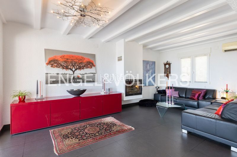 Foto f883d268-6d7d-4577-8d39-e153d253938c. Casa amb calefacció aparcament piscina a Orba
