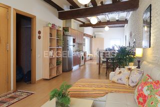 Flat in Carrer de Fos