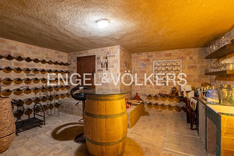 Foto cf8d92a9-ffc4-453b-b0a0-17b564ac85ed. Casa amb calefacció aparcament piscina a Las Rotas / Les Rotes Dénia