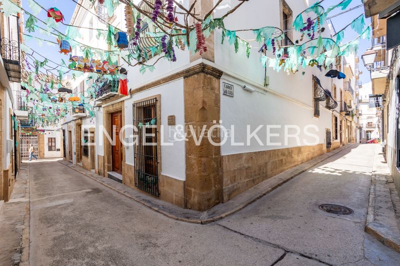 Foto 31157162-2a51-4624-a155-ac3cb5127cb5. Casa amb calefacció aparcament piscina a La Granadella - Costa Nova Xàbia