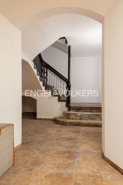 Foto b47276de-137d-421c-8b22-c238474a2247. Casa amb calefacció aparcament a La Seu Valencia
