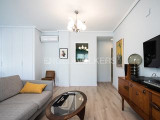Location Appartement à El Botànic. Bonito piso en el botánico. corta estancia