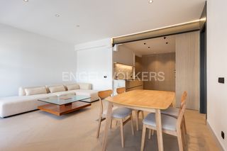 Flat in C. del Poeta Querol