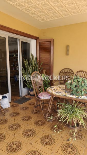 Foto b6d20817-4d22-4bb9-a8ba-51e1b3fae172. Casa amb calefacció aparcament a Playa Burriana