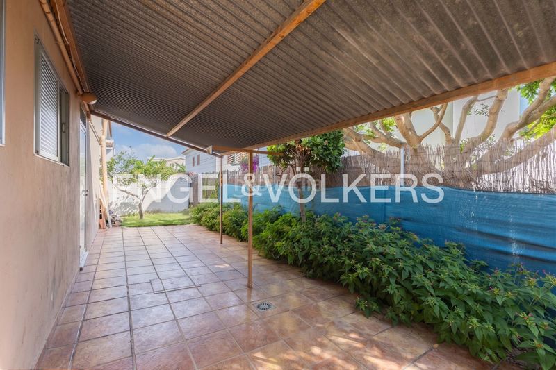 Foto e91371d8-ec65-4a54-a1ee-559b99e01dc2. Casa amb calefacció aparcament a Playa Burriana