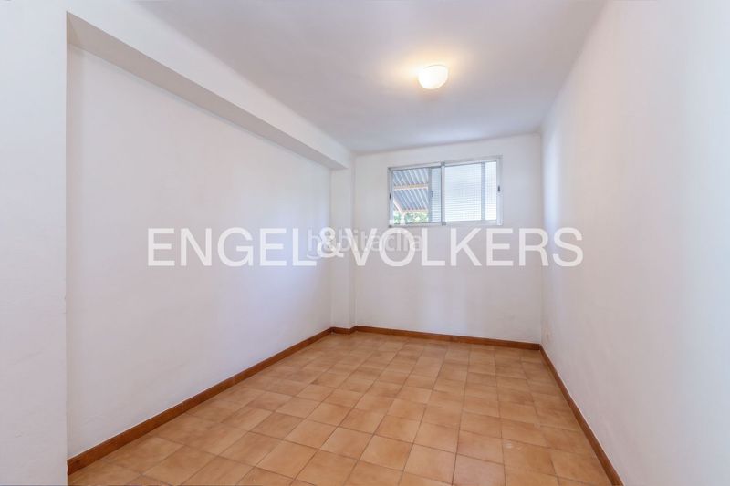 Foto f43bbffc-3249-41cb-af75-9143a69bf3b1. Casa amb calefacció aparcament a Playa Burriana