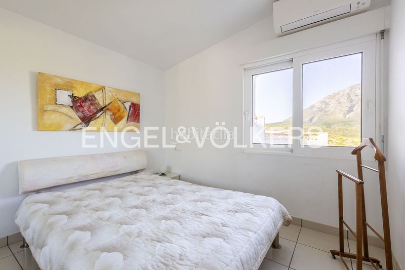 Foto 7f1643d2-73aa-47b0-b595-58d8c1296744. Casa amb calefacció aparcament piscina a Las Rotas / Les Rotes Dénia