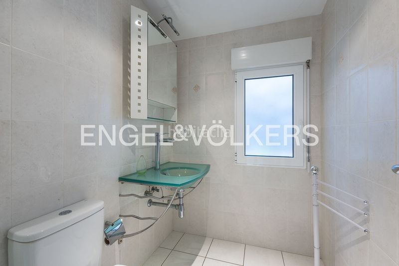 Foto b54a2098-cbbb-446e-9a94-a8c3962cdd01. Casa amb calefacció aparcament piscina a Las Rotas / Les Rotes Dénia