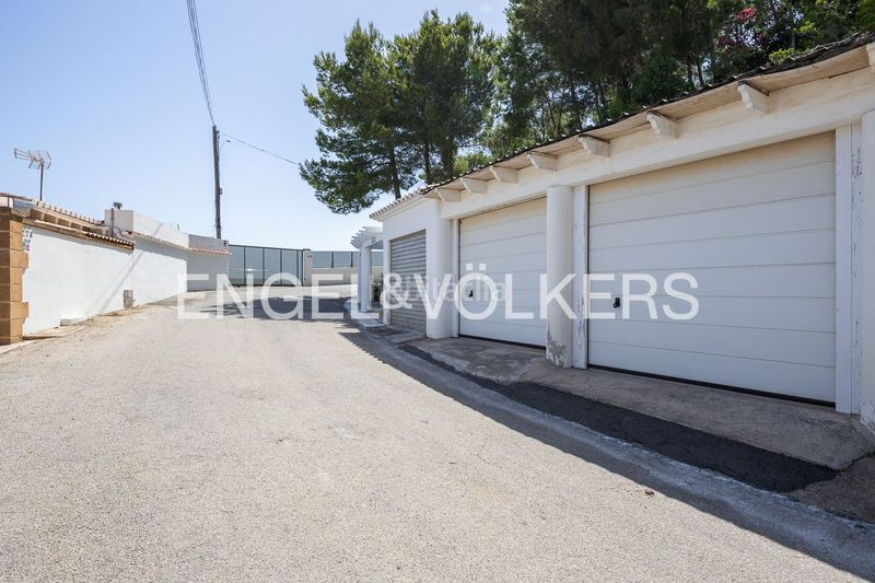 Foto c09f7f8e-c439-4e24-a7b7-0bab713da8ee. Casa amb calefacció aparcament piscina a Las Rotas / Les Rotes Dénia