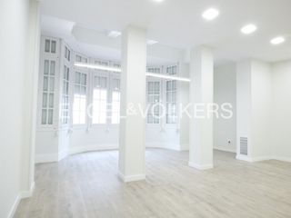 Rent Flat  Antiguo reino de valencia. Magnifica vivienda en el ensanche a estrenar