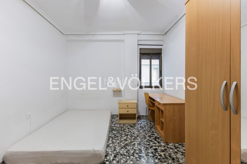 Foto 445d8ccc-c1cf-4dea-9f5d-30b5a32f95ff. Etagenwohnung mit heizung in La Petxina Valencia
