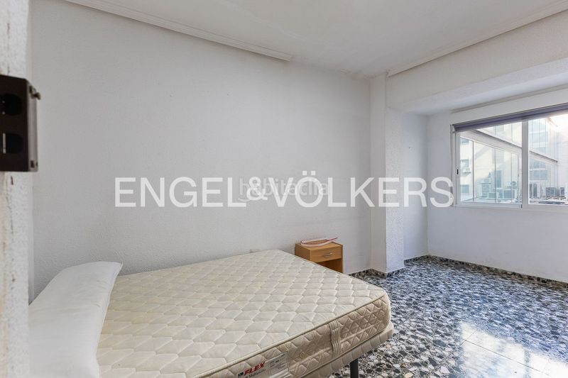 Foto d524dd2a-a7e9-4bd1-a211-0fe648e67a5f. Etagenwohnung mit heizung in La Petxina Valencia
