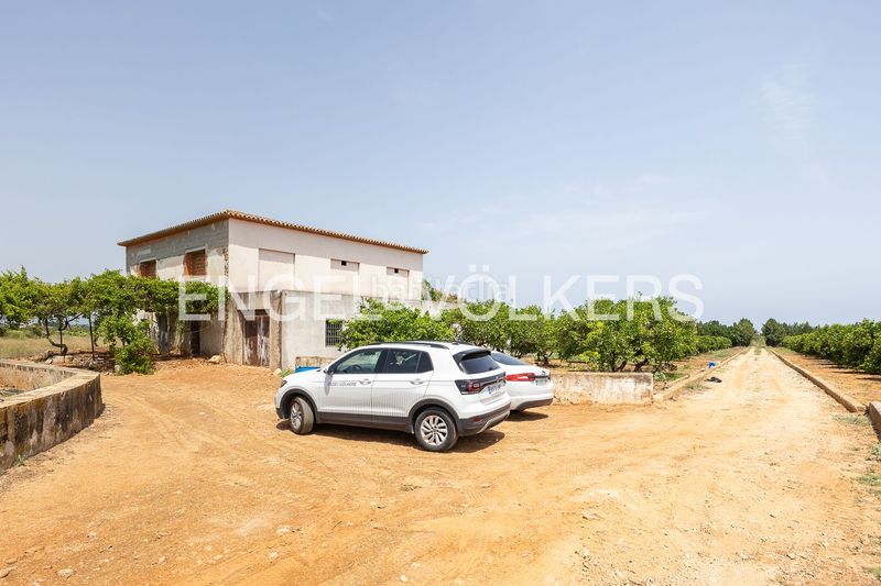 Foto eab7e269-2127-4c12-b158-736aea54b8e6. Casa amb calefacció a Centro Urbano Dénia