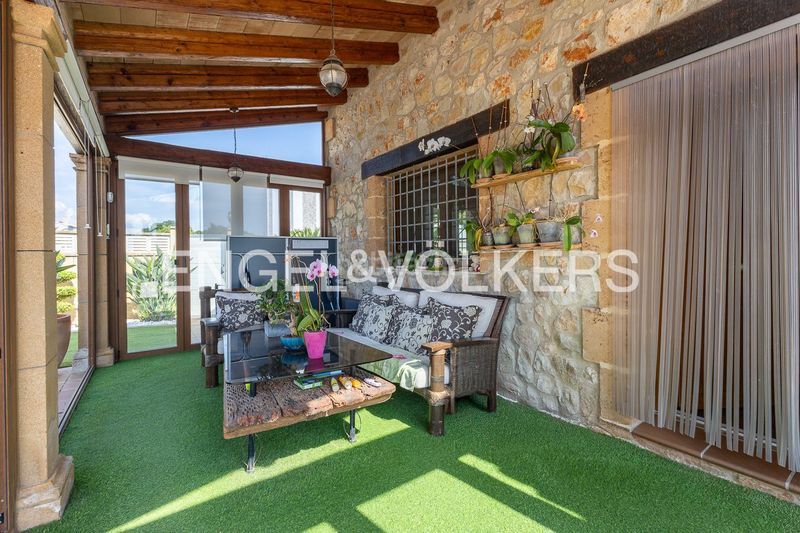 Foto 8abfd8ef-f780-4620-8462-624698472a96. Casa con riscaldamento parcheggio piscina in Poblets (els)