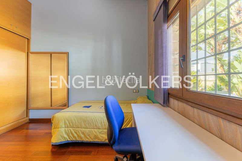 Foto bcfd4635-bd25-46e4-88b8-f7bb5823d3d0. Casa con riscaldamento parcheggio piscina in Poblets (els)
