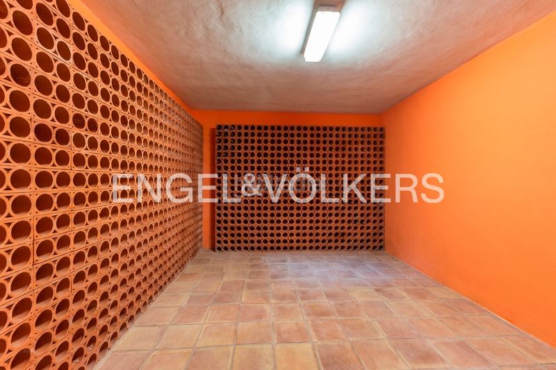 Foto d2cab033-00d0-49f6-a359-320a27048ca8. Casa con riscaldamento parcheggio piscina in Poblets (els)