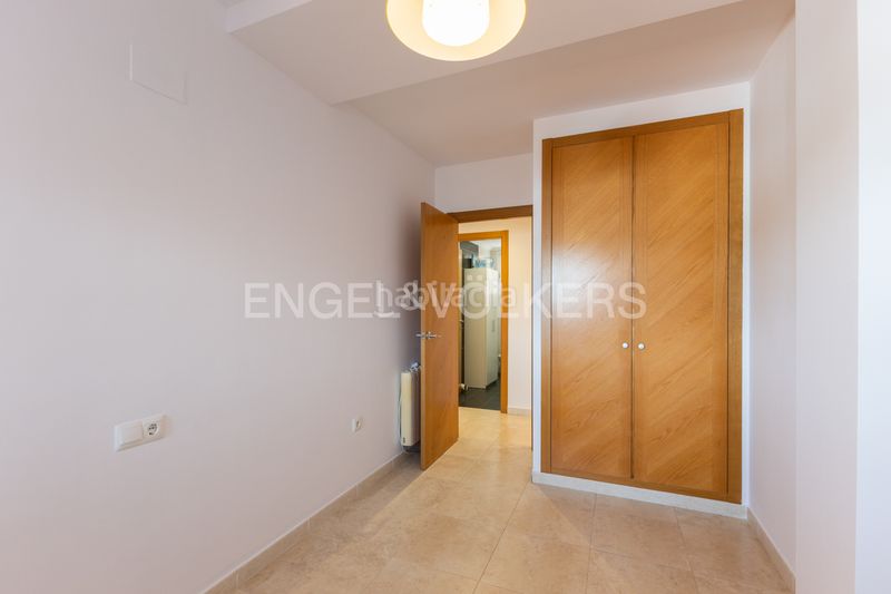 Foto 8bfe62a2-0ec4-496c-badc-b2d4595c30c6. Rent flat with heating parking in Doctor Palos - Alto Palancia Sagunt