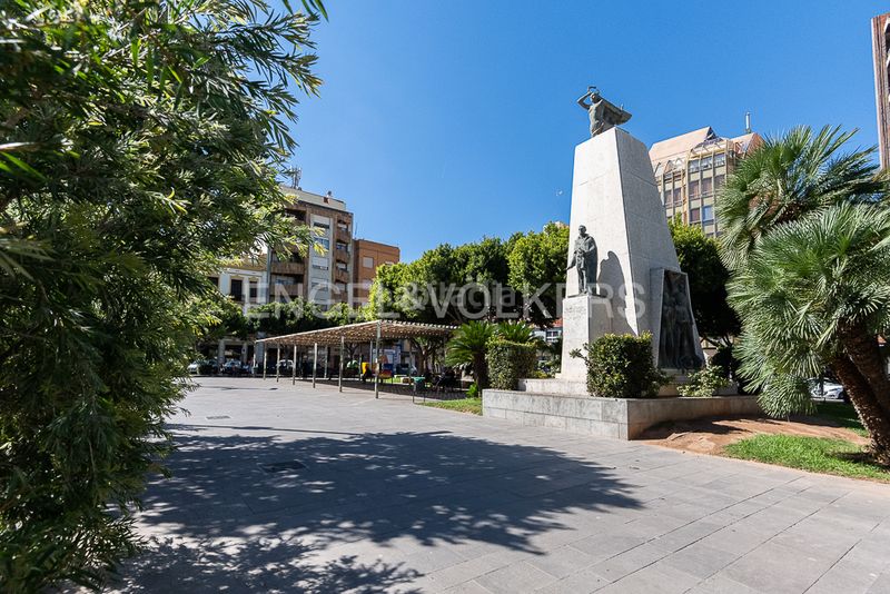 Foto 9cb88e46-d37a-4887-bd6d-632795aa12d0. Rent flat with heating parking in Doctor Palos - Alto Palancia Sagunt