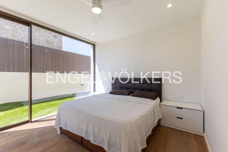 Foto 6793c205-0bd0-4cc7-ba4e-a24194ffc5ed. Casa amb calefacció aparcament piscina a Nueva Santa Barbara - Cruz de Gracia Godella