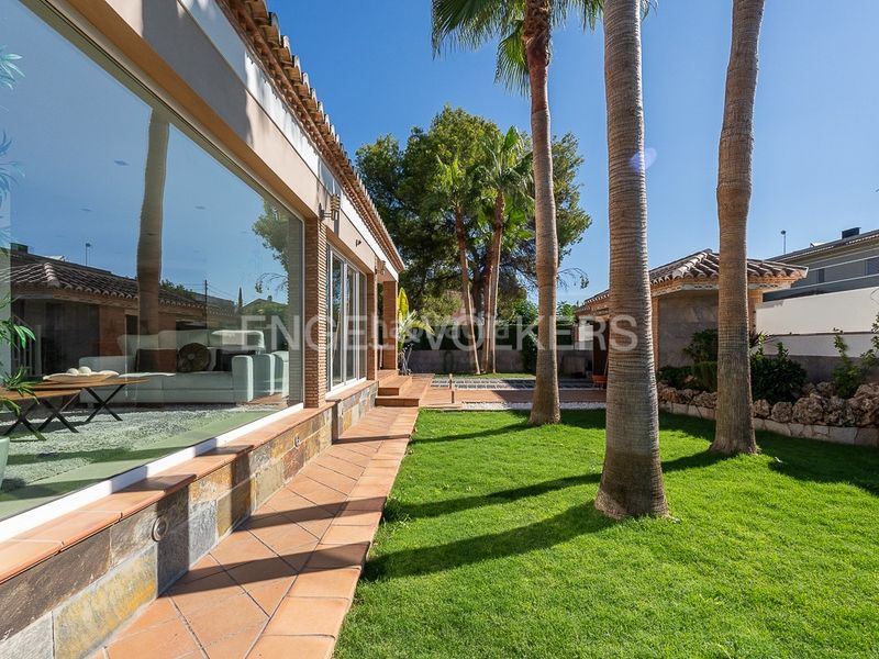 Foto 4585258e-606e-4112-8a46-b295189c1de9. Location maison avec chauffage parking piscine dans Bétera