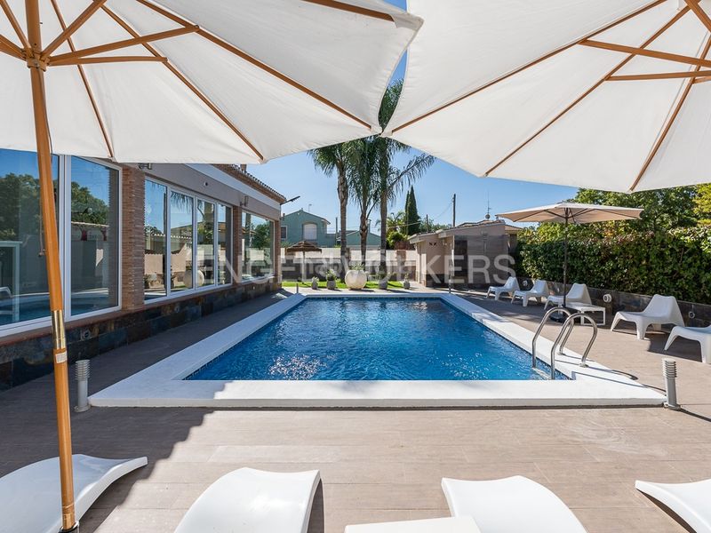 Foto cd294555-cd75-42b0-8d81-44b7e3f7da88. Location maison avec chauffage parking piscine dans Bétera