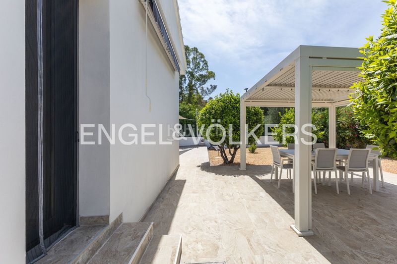 Foto a7bdfdb3-a13a-490a-bb71-62c167a41320. Casa amb calefacció aparcament piscina a Carcaixent