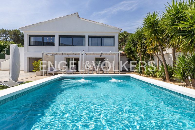 Foto c9a8644c-ad33-416d-b3dd-1f4b0653f56c. Casa amb calefacció aparcament piscina a Carcaixent