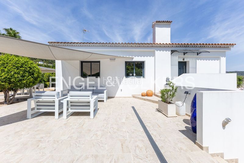 Foto ddc569cc-b2cf-4063-9ae0-5c1221c34a03. Casa amb calefacció aparcament piscina a Carcaixent