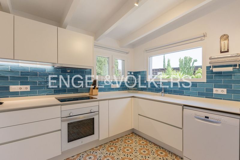 Foto 7e537285-e7d0-4a79-9fd1-f871f4338ee9. Casa amb calefacció aparcament piscina a Devessa - Monte Pego Dénia