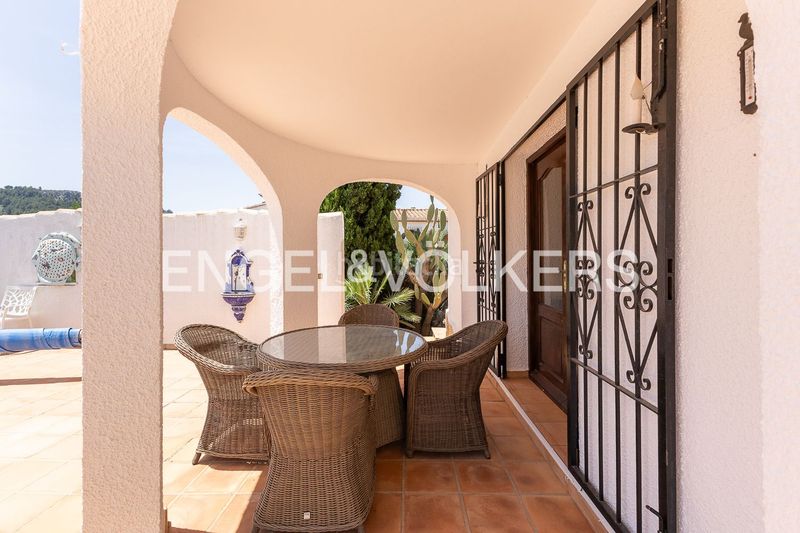 Foto ea26e919-b3cb-4a50-b2e7-e907e9cbba60. Casa amb calefacció aparcament piscina a Devessa - Monte Pego Dénia