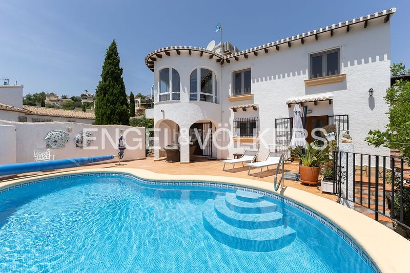 Foto f763b989-8172-47aa-8be8-2405696d4ca3. Casa amb calefacció aparcament piscina a Devessa - Monte Pego Dénia