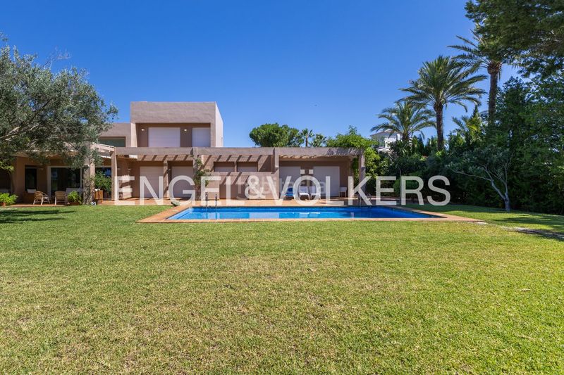 Foto d781aa91-dc33-47eb-9edc-d13f3abd13c0. Casa amb calefacció aparcament piscina a Partida Tosal - Zona dels Castellans Xàbia