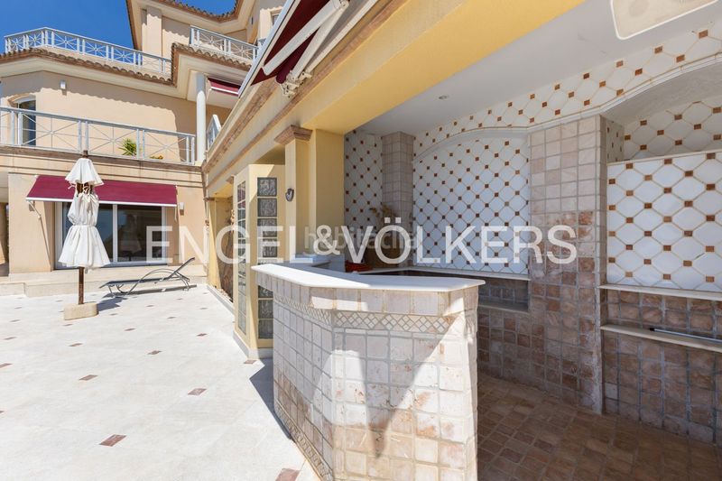 Foto 4dcc1139-99d2-44c5-bc65-4d490950941e. Casa amb calefacció aparcament piscina a Puerto Xàbia