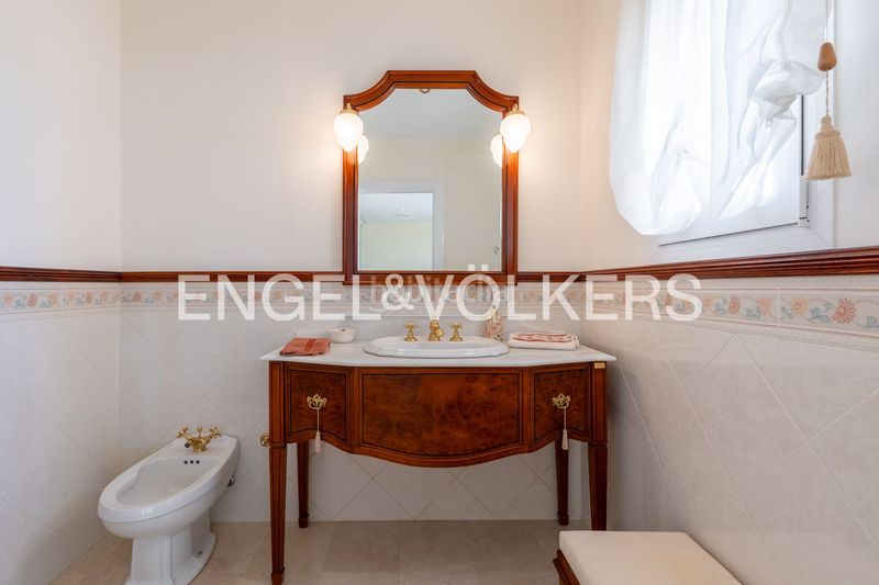 Foto 56567949-911d-47f3-bc6f-b687453931e9. Casa amb calefacció aparcament piscina a Puerto Xàbia