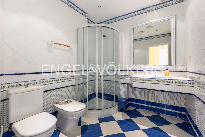 Foto ec335242-cf17-4120-a912-86428b0f2876. Casa amb calefacció aparcament piscina a Puerto Xàbia