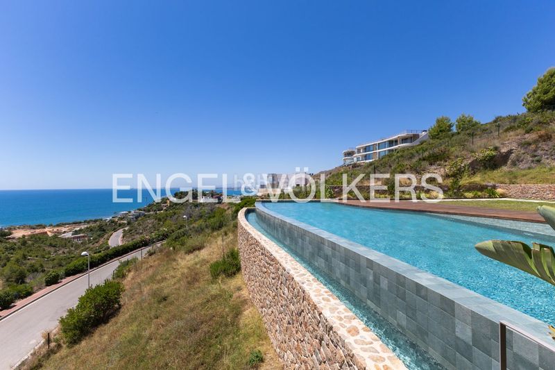 Foto 44e7484a-6c44-443e-bb22-c63daec1ad1d. Pis amb calefacció aparcament piscina a La Renegà-Torre Bellver-Les Platgetes Oropesa del Mar