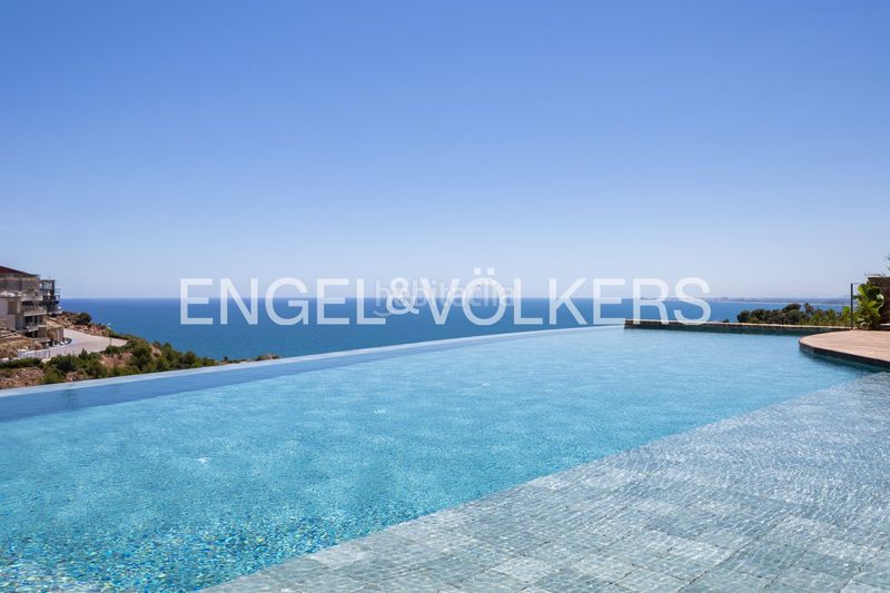 Foto b84c2f3b-266e-43b8-86ce-0f4245be072a. Pis amb calefacció aparcament piscina a La Renegà-Torre Bellver-Les Platgetes Oropesa del Mar