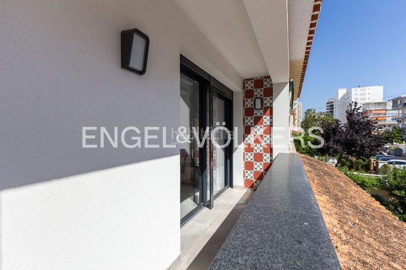 Foto 198e844c-5396-4148-a551-7e19095b5bdf. Casa adossada amb calefacció aparcament piscina a Gandia