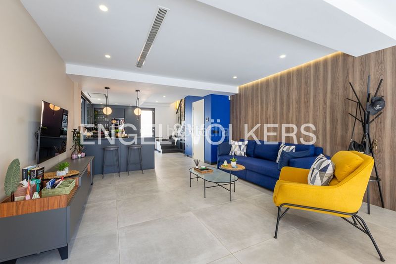 Foto bc5c54ae-c868-4c39-b842-086a18dce048. Casa adossada amb calefacció aparcament piscina a Gandia