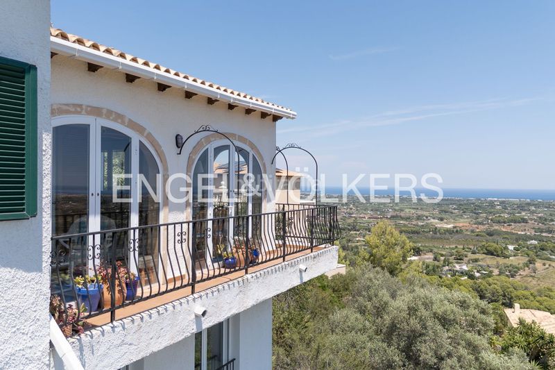Foto 15776b2a-509f-42d0-9621-0db062a851bf. Casa amb calefacció piscina a La Sella Pedreguer