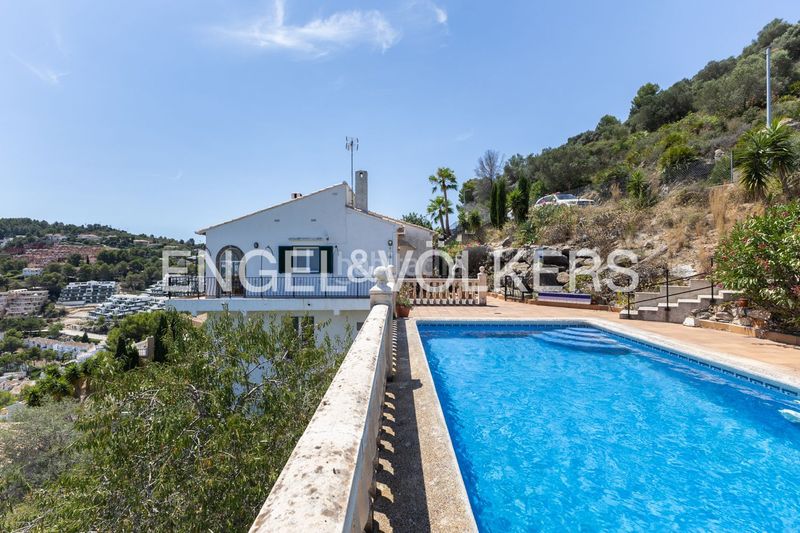 Foto 87022a53-f808-410d-a2bc-f24646bf896d. Casa amb calefacció piscina a La Sella Pedreguer