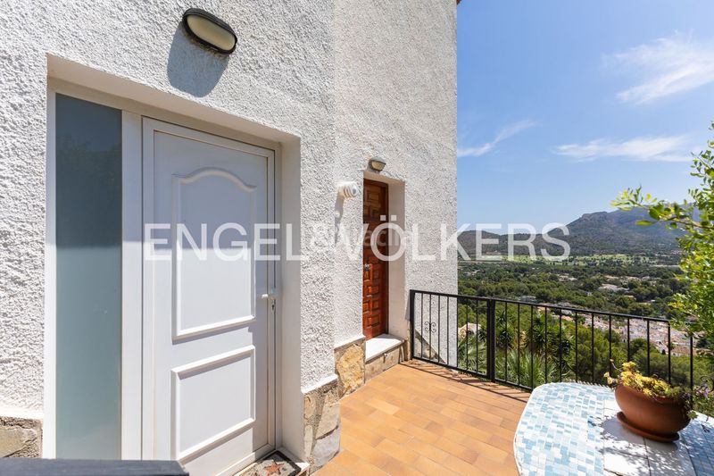 Foto a5fa21fa-21ce-4ee9-a5f7-cc9d688515a4. Casa amb calefacció piscina a La Sella Pedreguer