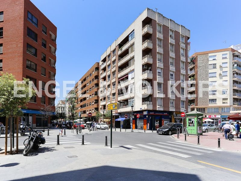 Foto ec722986-dad9-48ae-9b5c-e6694af16071. Appartamento con riscaldamento in Russafa Valencia