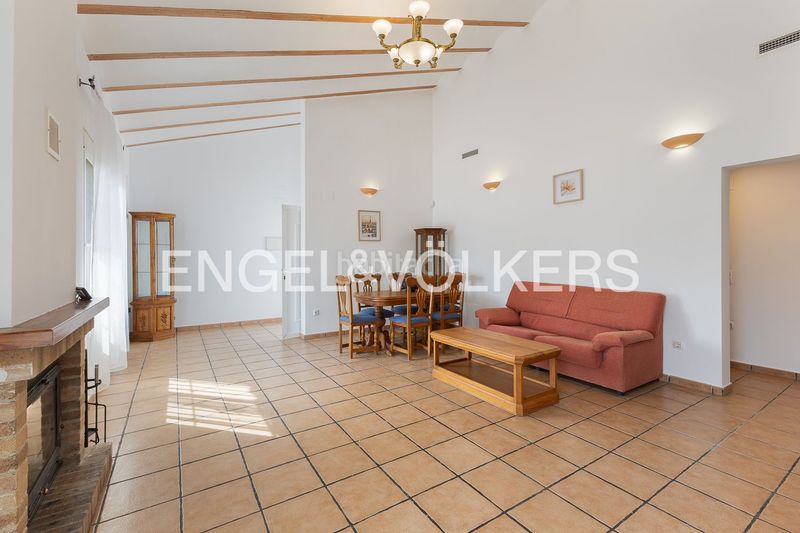 Foto 14e2da9b-c442-434e-99ce-0f50d26cd85e. Alquiler casa  unifamiliar en montes de palancia en Algar de Palància