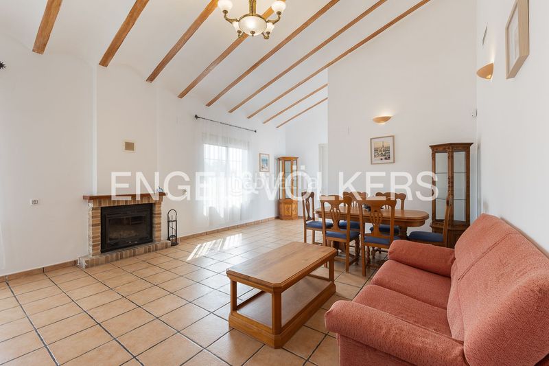 Foto aacb85db-01a5-41b9-a4fe-ce627c4fe521. Alquiler casa  unifamiliar en montes de palancia en Algar de Palància
