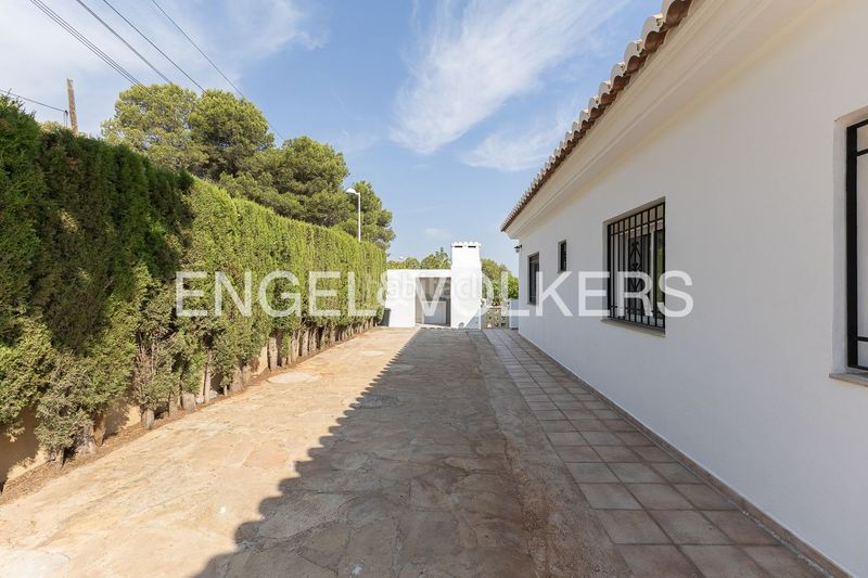 Foto d4fa36b2-96e4-4760-a2a6-5b18e88e7865. Alquiler casa  unifamiliar en montes de palancia en Algar de Palància