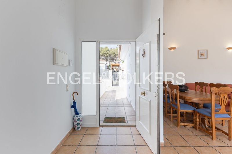 Foto fbab5247-d5a0-4ea9-a132-50f1afa18e5e. Alquiler casa  unifamiliar en montes de palancia en Algar de Palància